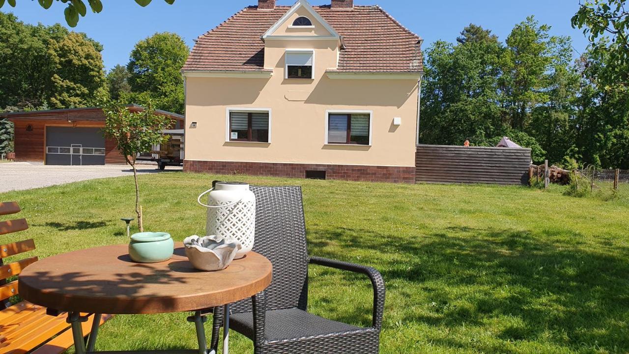 Apartment Am